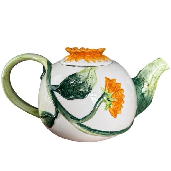 Vintage Sunflower Nature Ceramic Teapot - Picture 3 of 8